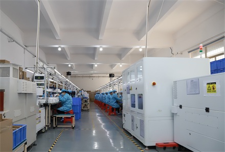 What are the advantages of choosing to process batch parts?